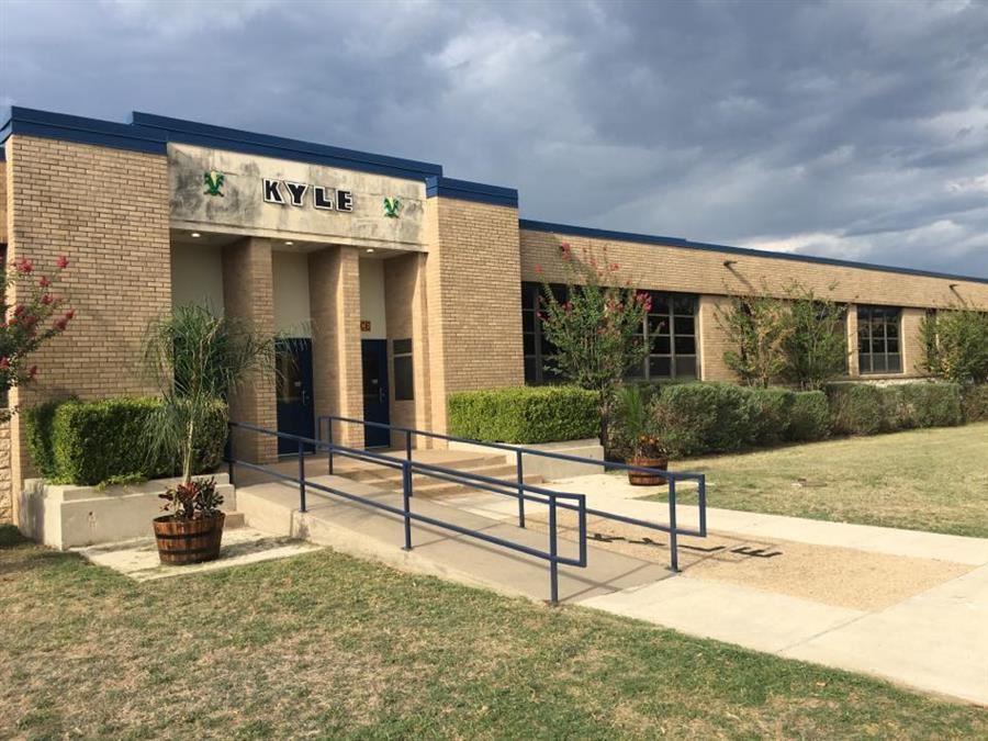 Kyle Elementary School Front View